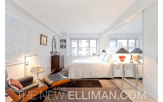 Sold by Douglas Elliman | media 15
