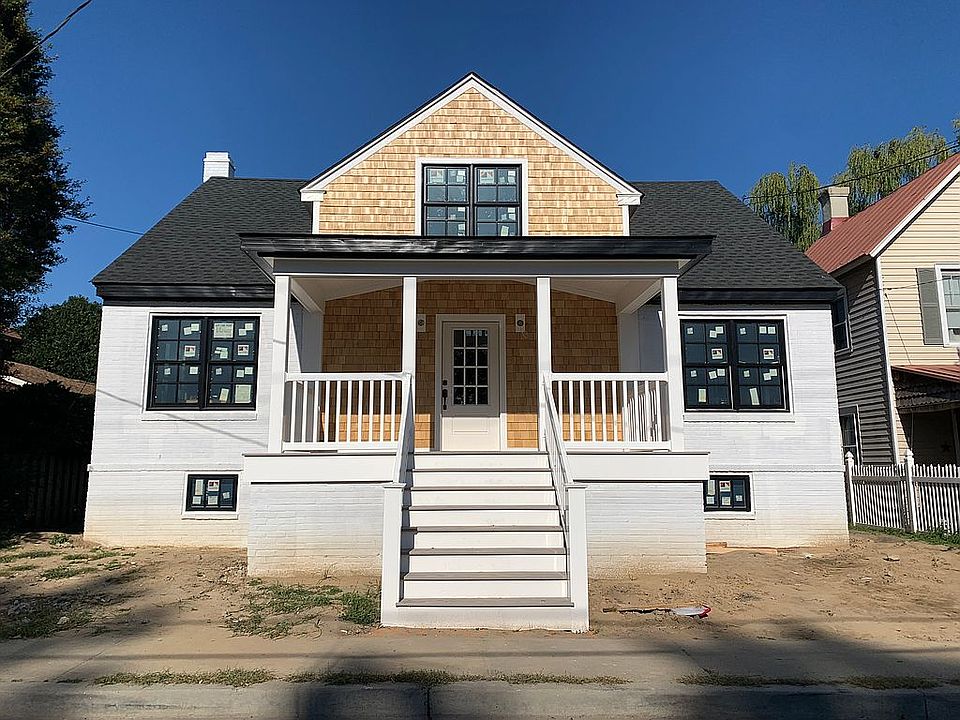 1st image of 129 Franklin Ave