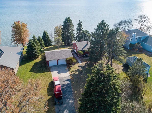 38128 N Shore Dr, Battle Lake, MN 56515