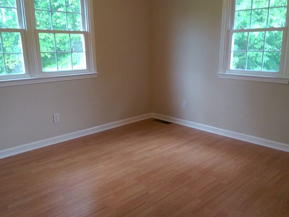 4th image of 2335 Wilkinsville Hwy