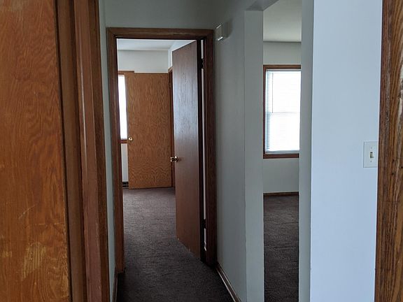 3rd image of 8645 W Fond Du Lac Ave APT 2