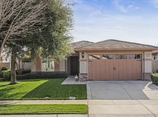 2328 Pepper Tree Ln, Manteca, CA 95336