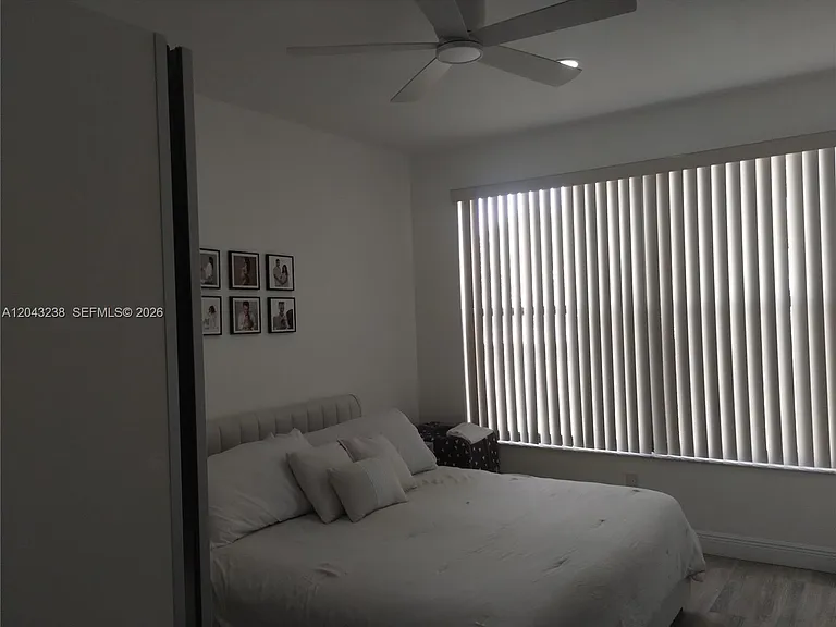15509 Miami Lakeway N #102 — Photo 22