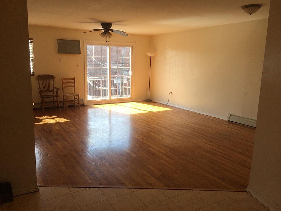 2nd image of 299 Beach 108th St
