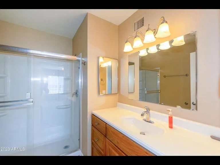 2910 W Marconi Ave #123 — Photo 8