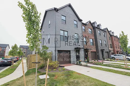 2100 Tobacco Mill St Photo 1