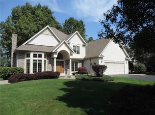 491 Raspberry Patch Dr, Rochester, NY 14612