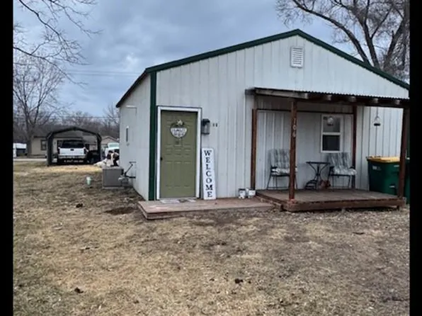 106 S Allen St, Macon, MO 63552
