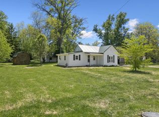 304 Bethel Concord Rd, Bethel, OH 45106