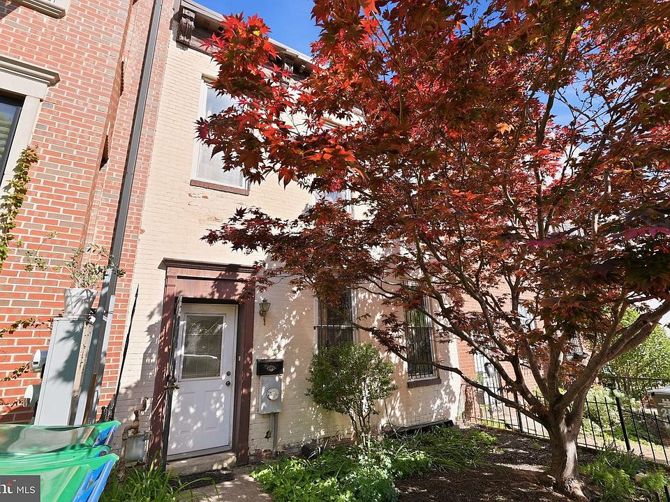 1st image of 2111 12th St NW