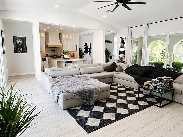 11834 Waterford Castle Ct — Photo 8