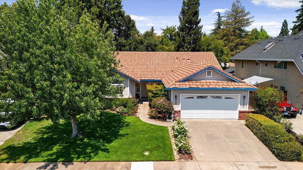 6304 Perrin Way photo 1