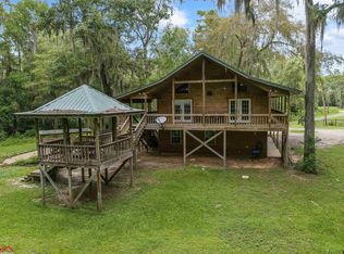 373 Jackson Arm Rd, Karnack, TX 75661