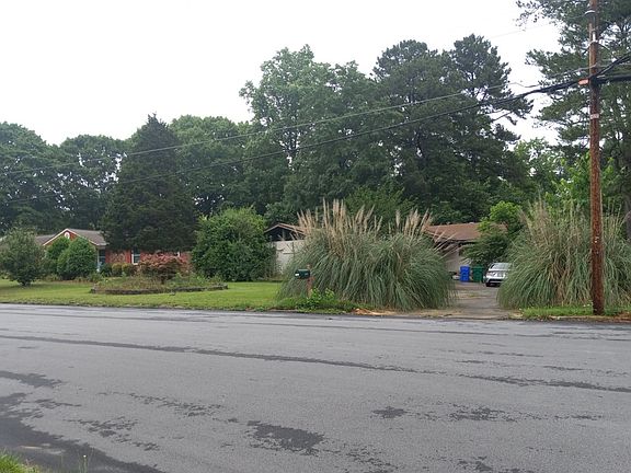 2nd image of 4066 Idlevale Dr
