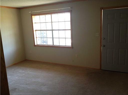 2nd image of 3403 Ronnie Ave