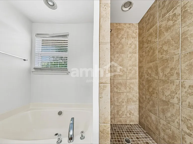 7026 Church Wood Ln — Photo 12