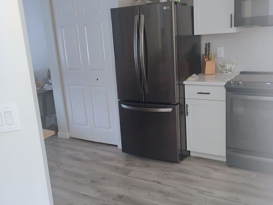 1st image of 365 Woodford Ave APT 12
