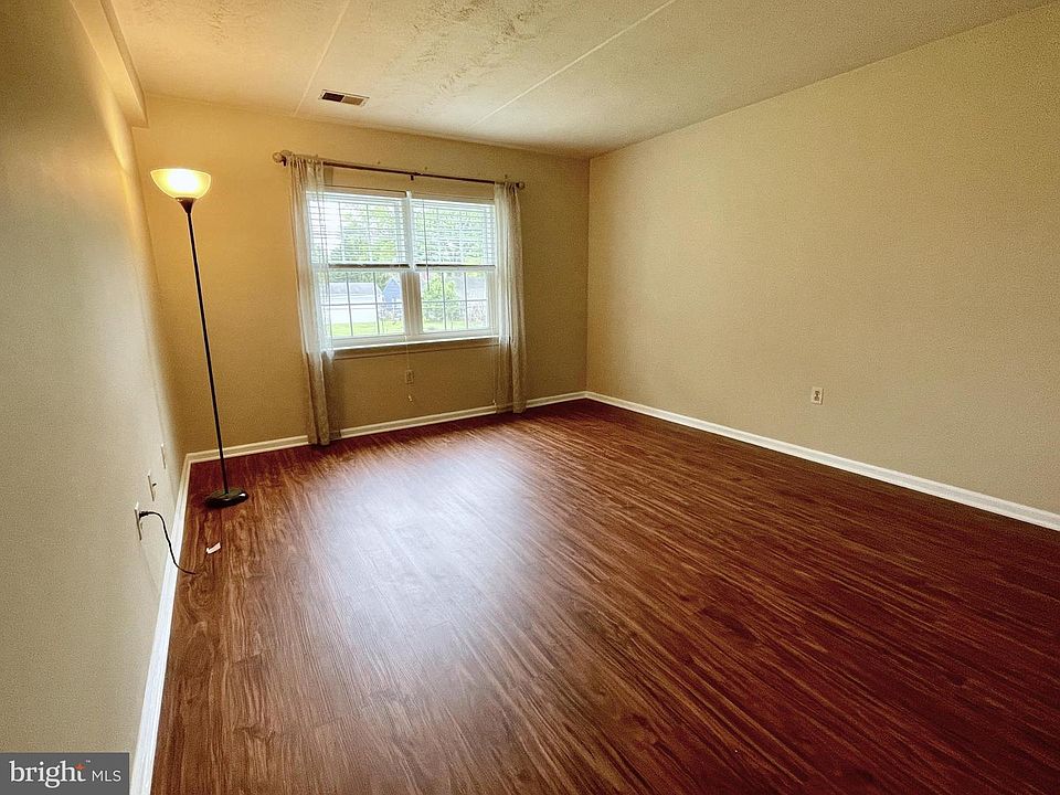 13th image of 2109 Cedar Run Dr APT 208