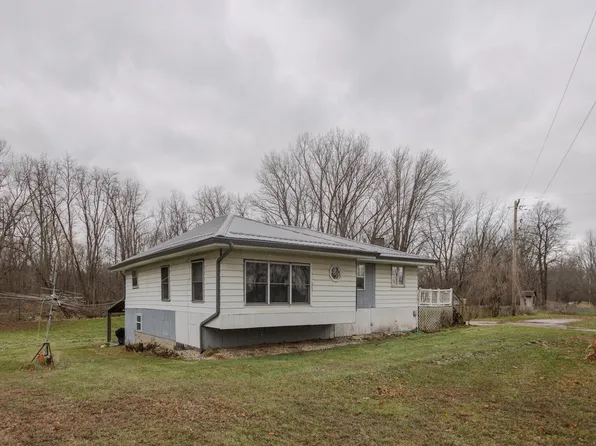 11102 S 34th St, Vicksburg, MI 49097