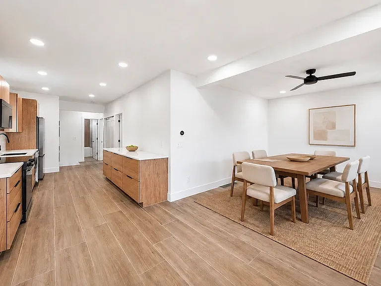 1345 W 67th St #2 — Photo 4