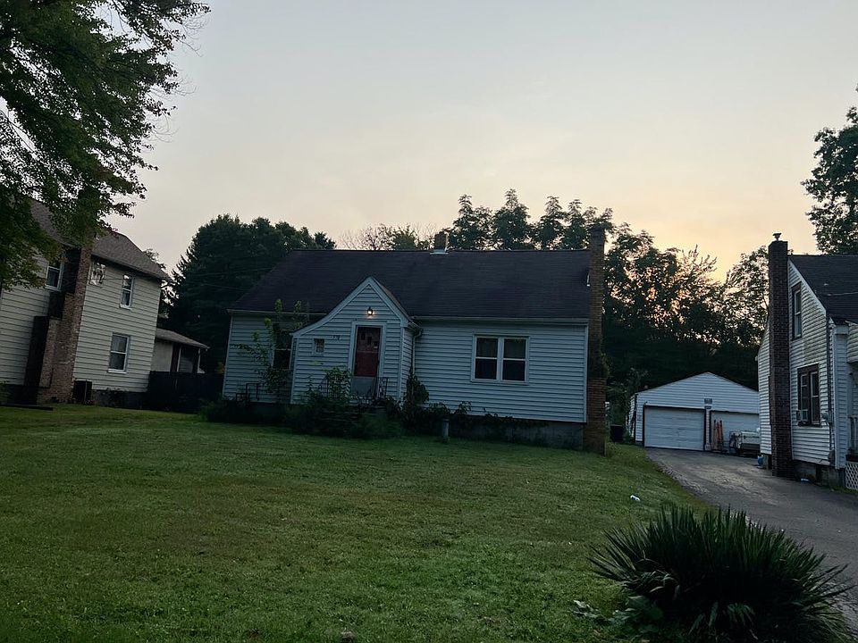 570 Ruth Ave, Leavittsburg, OH 44430 Zillow