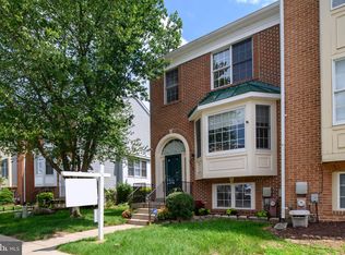 250 Saint Michaels Cir #41, Odenton, MD 21113