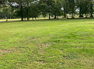 700 N Gum Springs Rd, Paducah, KY 42001