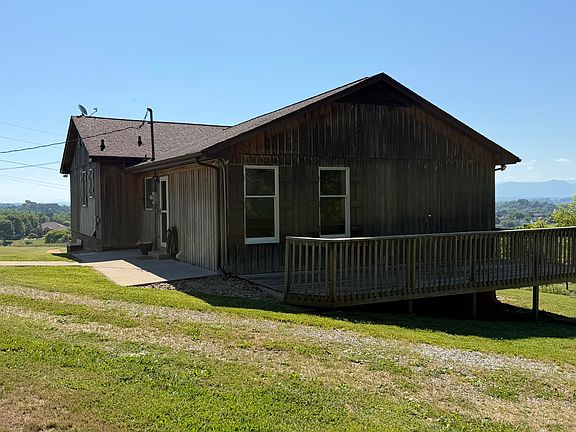 4th image of 2097 Lindsey Rd