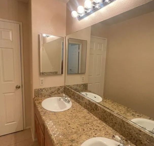 15626 Granada Dr — Photo 17