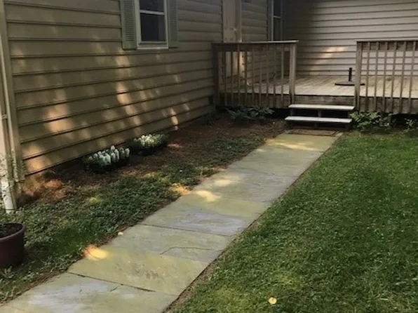 206 Line Rd APT 3, Kennett Square, PA 19348