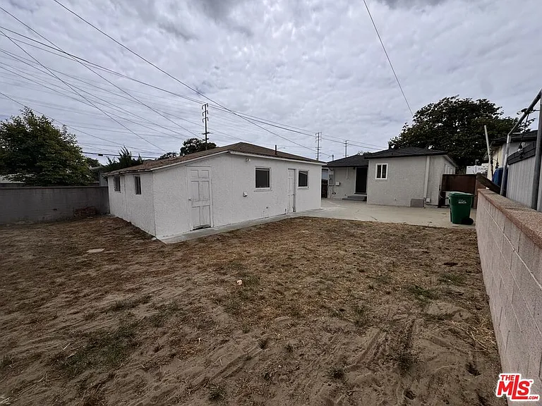 3020 Magnolia Ave — Photo 23