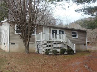 7008 Ogle Creek Rd, Covington, VA 24426