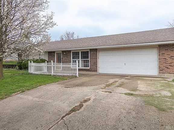2nd image of 403 Carolyn Dr