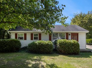 1806 Apple St, Portage, MI 49002