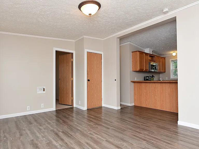 38 Cypress St — Photo 12