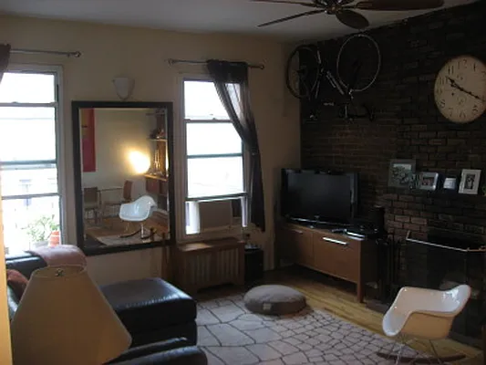 Rented by CNYC Apartments | media 10