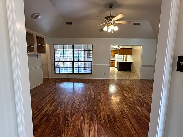 3546 Cedar Ridge Ln — Photo 6
