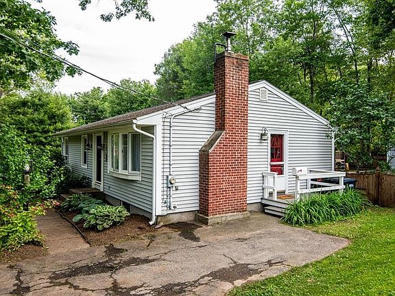 2nd image of 85 Laurel Hill Ln