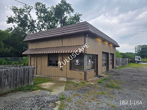 2nd image of 4200 Bluff Rd