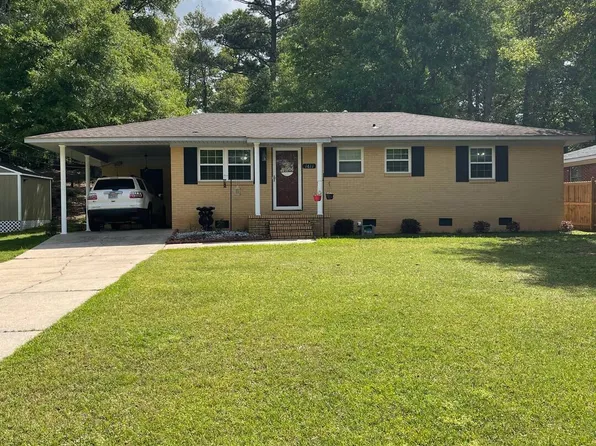 1611 McKee Dr, Jackson, AL 36545
