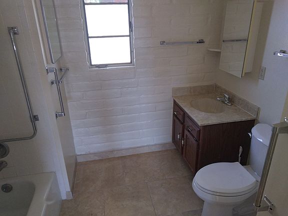 4th image of 234 S Paseo Quinta APT C
