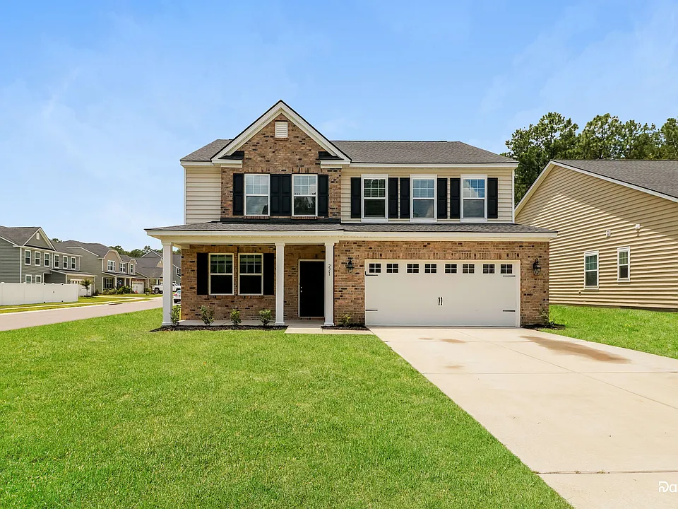 221 Sugarberry Ln