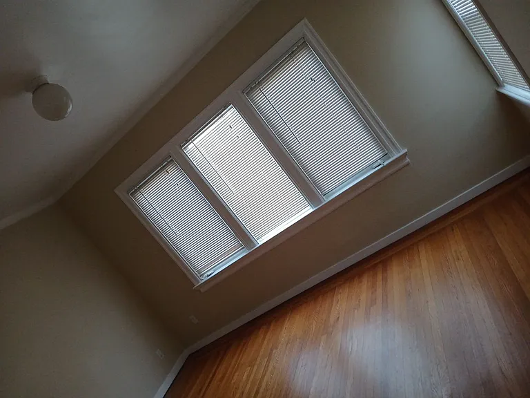 469 Wayne Ave — Photo 10