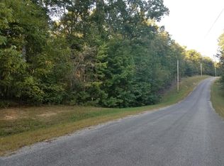 1111 Davidson Dr, Monterey, TN 38574