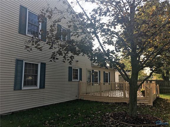 3rd image of 807 Savoie Ave