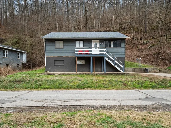 164 Kanawha 2 Mile Rd, Charleston, WV 25312