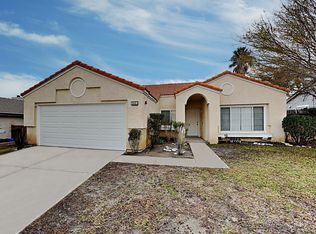 2831 La Morada Dr, Rialto, CA 92377