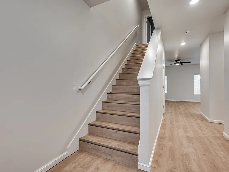19511 Horseshoe Ave — Photo 5