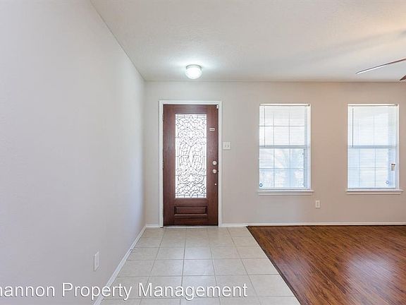 3rd image of 4546 Newhope Terrace Ln