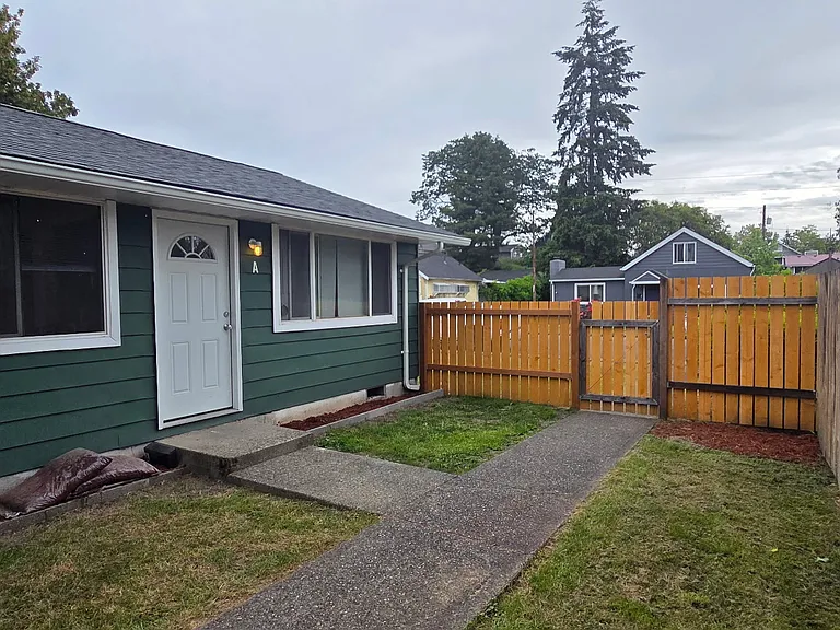 5416 S Cedar St #A — Photo 2